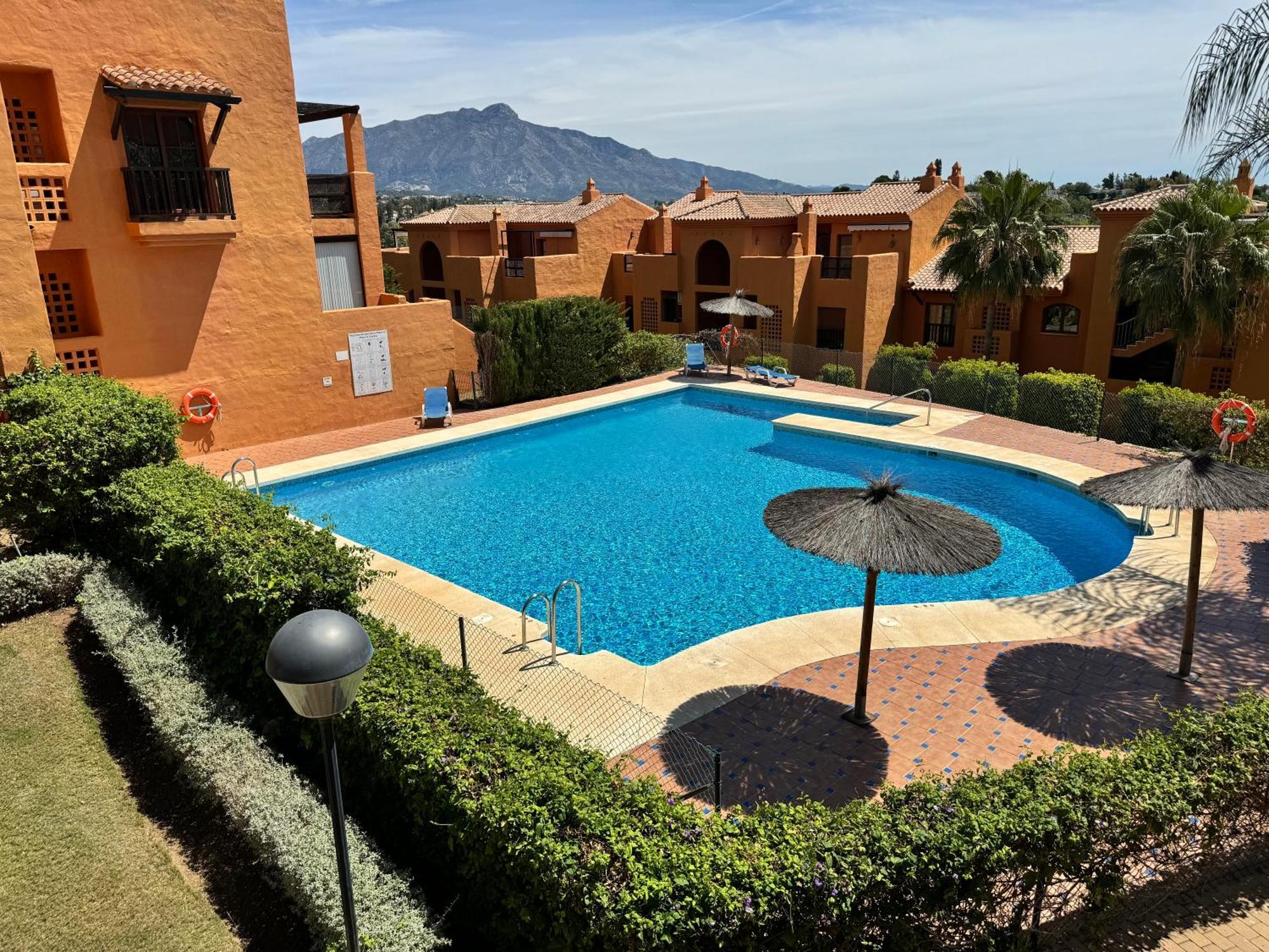 Piso De Lujo Totalmente Equipado A Estrenar Para 6 Estepona Eksteriør billede